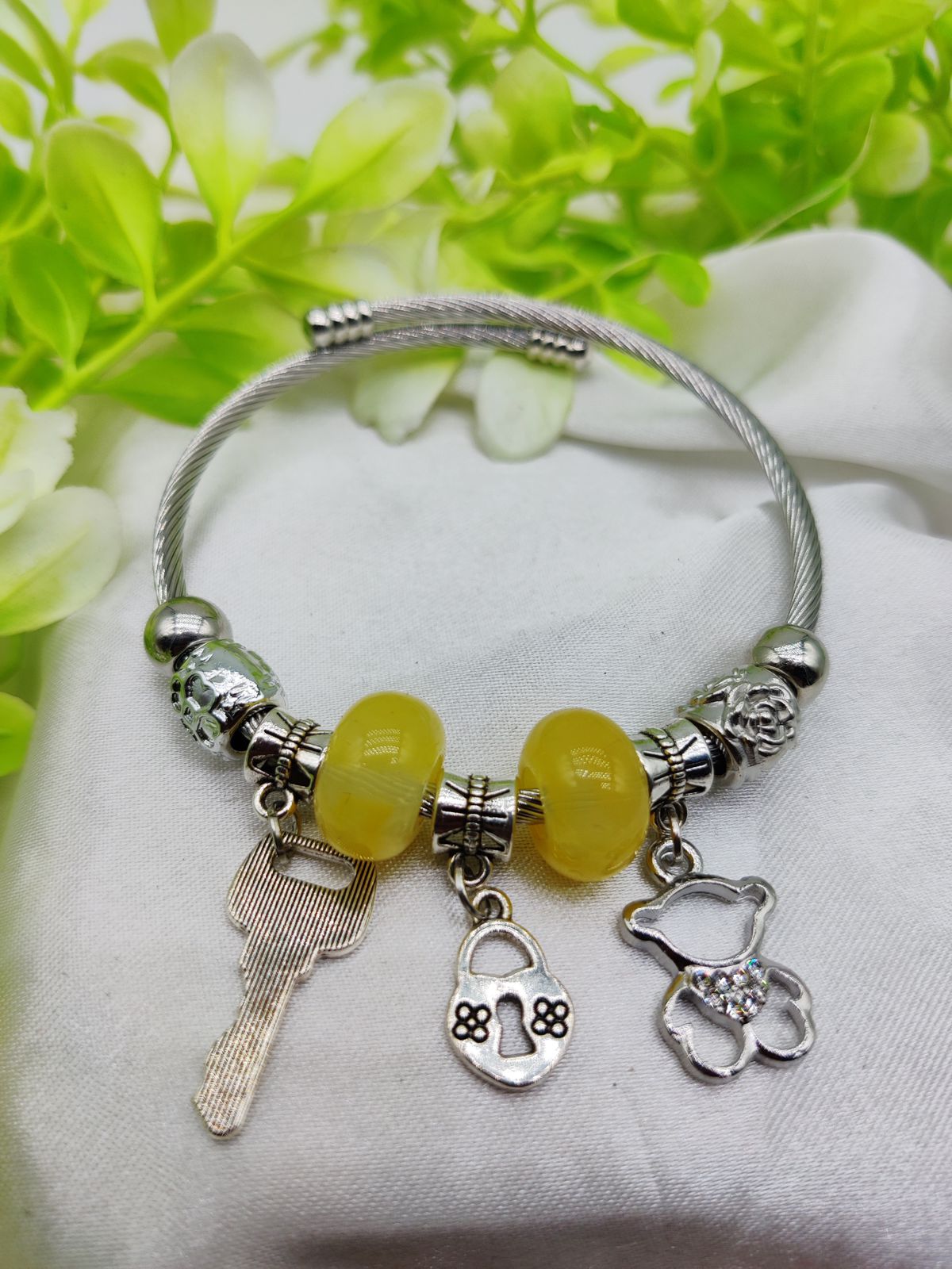 1 Piece Intelligent Elegant Pandora Charm Bracelet with Yellow Beads and Adorable CharmsÂ 