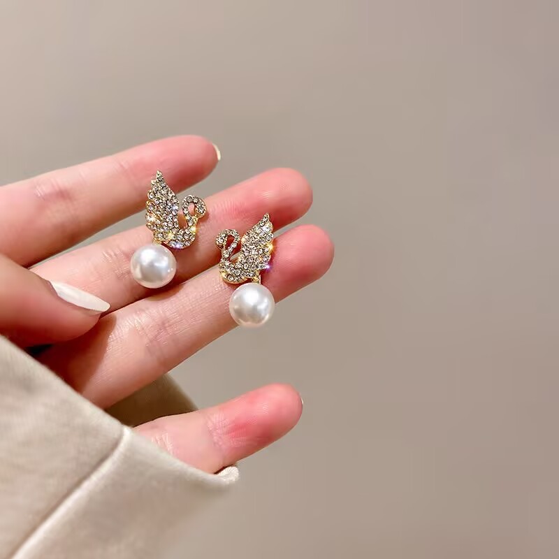 ZJE-911 Swan Pearl Earrings , Elegant Korean Style Jewellery , Stylish Accessory for Women