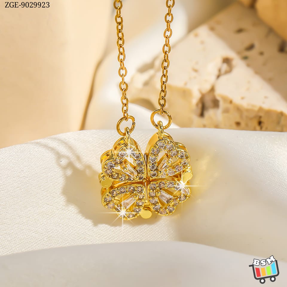 ZGE-923 Korean Magnetic 4 Leaf Clover Pendant Necklace ,Elegant 2 Ways Wearable Jewellery for Women