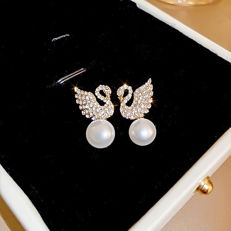 ZJE-911 Swan Pearl Earrings , Elegant Korean Style Jewellery , Stylish Accessory for Women
